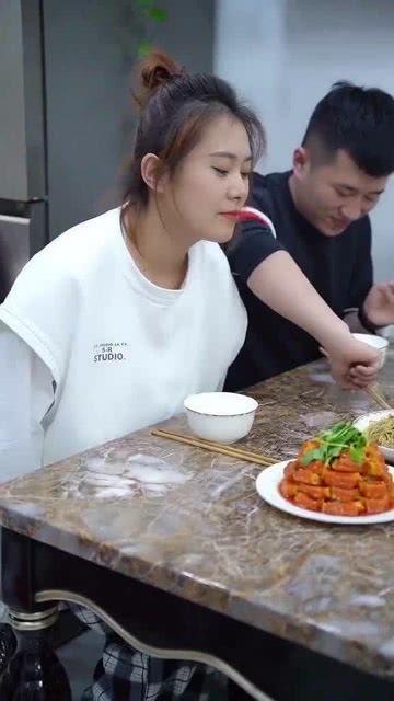 婆婆吃蜜瓜情节,婆婆的蜜瓜情缘