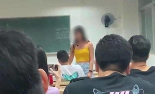 吃瓜女生教室,吃瓜女生教室里的秘密大揭秘